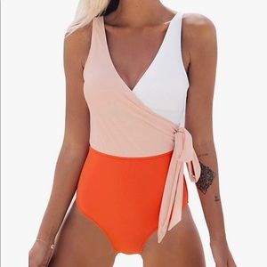 NWT Cupshe Wrap swimsuit, color block, tie side